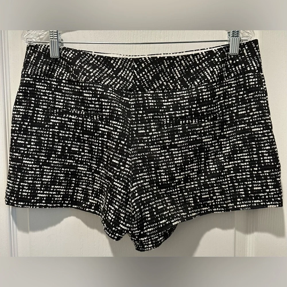 Alice + Olivia Employed Cady Mid-Rise Mini Shorts in Black/White Digital